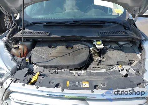 2019 Ford Escape Titanium z USA, uszkodzony, nr VIN 1FMCU9J94KUB23522